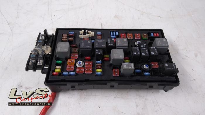 Opel Insignia Fuse box