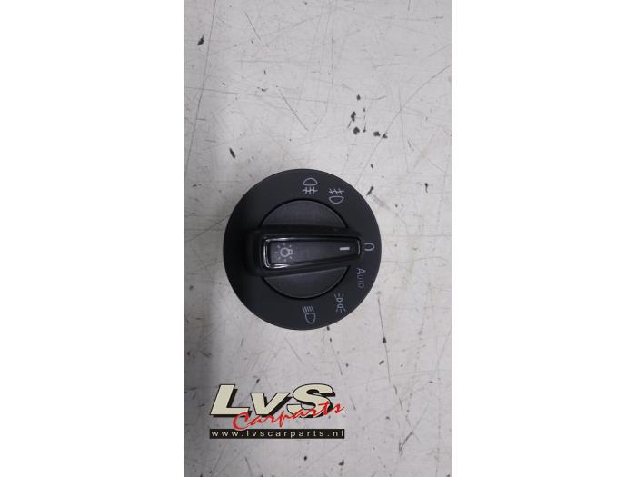 Volkswagen Golf Light switch