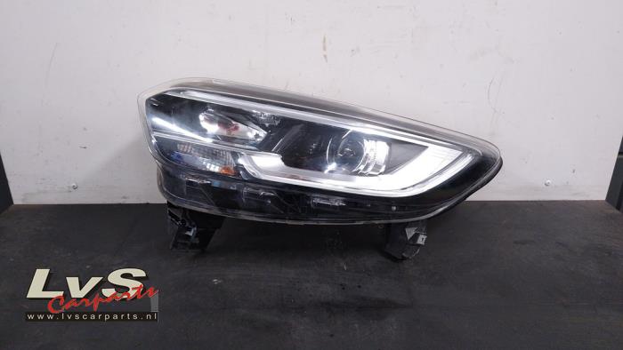 Renault Kadjar Headlight, left