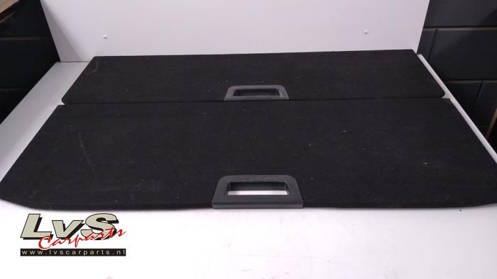 Renault Kadjar Floor panel load area