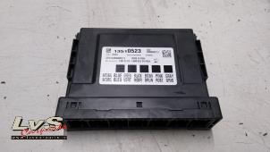 Gebruikte Computer Body Control Opel Astra K Sports Tourer 1.0 Turbo 12V Prijs € 40,00 Margeregeling aangeboden door LvS Carparts