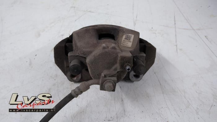 Opel Astra Front brake calliper, right