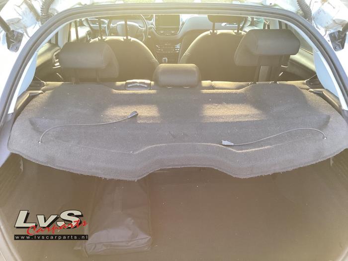 Peugeot 208 Parcel shelf