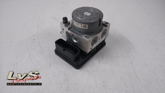 Peugeot 208 ABS pump