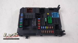 Gebruikte Computer Body Control Peugeot 208 I (CA/CC/CK/CL) 1.2 Vti 12V PureTech 82 Prijs € 40,00 Margeregeling aangeboden door LvS Carparts