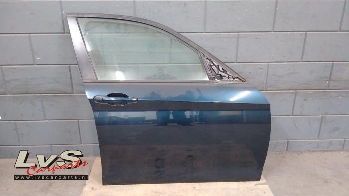 BMW 1-Serie Front door 4-door, right
