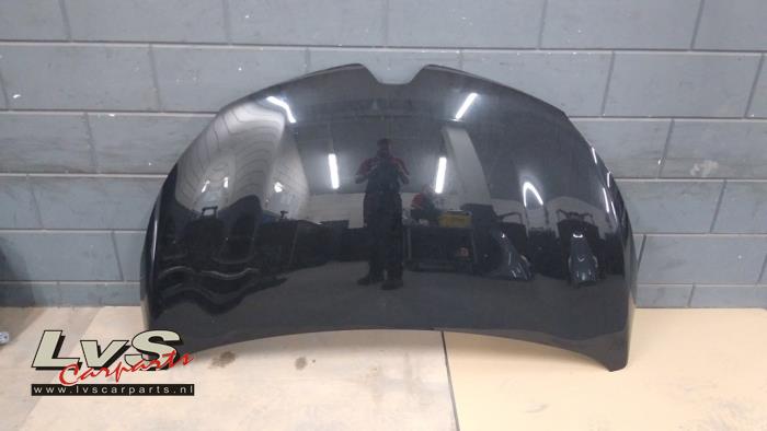 Renault Captur Motorhaube