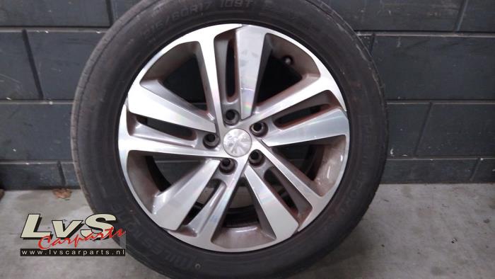 Peugeot Expert Velg + Band