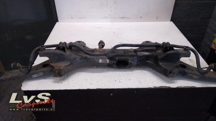 Hyundai IX20 Subframe