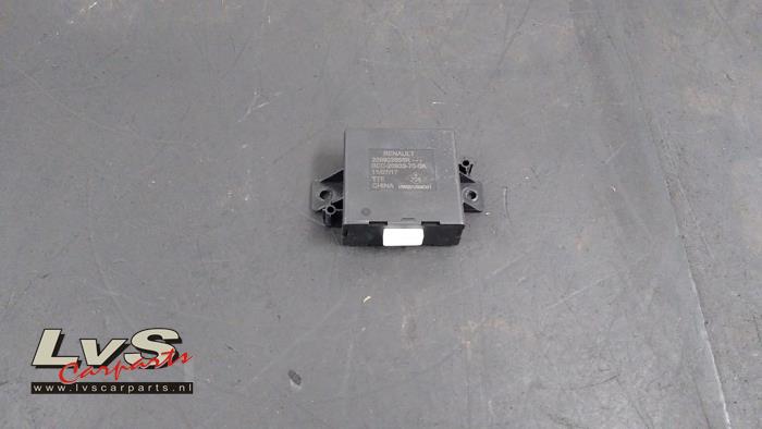 Renault Twingo PDC Module