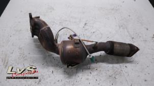 Gebruikte Uitlaatspruitstuk + katalysator Ford Fiesta 6 (JA8) 1.25 16V Prijs € 250,00 Margeregeling aangeboden door LvS Carparts