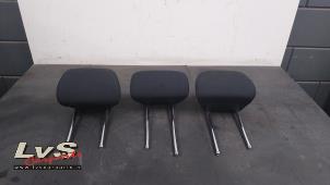 Gebruikte Hoofdsteun set Mercedes C (W204) 1.8 C-180K 16V Prijs € 50,00 Margeregeling aangeboden door LvS Carparts