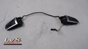 Gebruikte Schakelaar stuurbediening Audi Q7 (4LB) 4.2 TDI V8 32V Prijs € 65,00 Margeregeling aangeboden door LvS Carparts