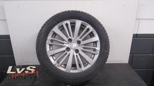 Gebruikte Velg + Band Peugeot 208 I (CA/CC/CK/CL) 1.2 Vti 12V PureTech 82 Prijs € 100,00 Margeregeling aangeboden door LvS Carparts