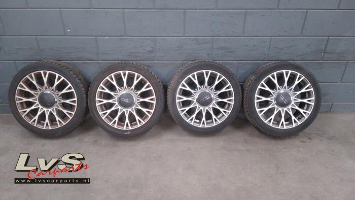 Fiat 500 Set of wheels + tyres