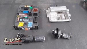 Gebruikte Kontaktslot + computer Peugeot Expert (V1/VA/VB/VE/VF/VT/VY) 2.0 Blue HDi 120 16V Prijs € 250,00 Margeregeling aangeboden door LvS Carparts