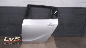 Gebruikte Deur 4Deurs links-achter Opel Zafira Tourer (P12) 2.0 CDTI 16V 130 Ecotec Prijs € 400,00 Margeregeling aangeboden door LvS Carparts