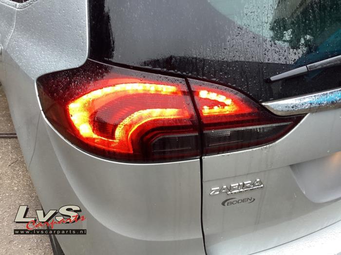 Opel Zafira Taillight, left