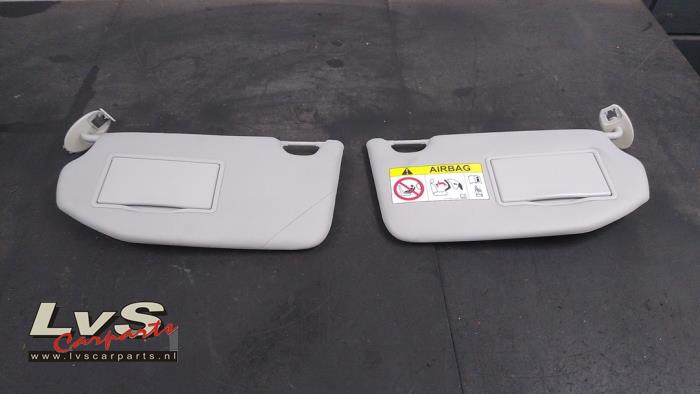 Ford KA+ Sun visor set