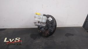 Gebruikte Rembekrachtiger Skoda Fabia III (NJ3) 1.0 12V Prijs € 75,00 Margeregeling aangeboden door LvS Carparts