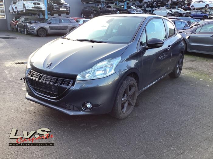 Peugeot 208 Voorkop compleet