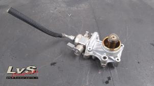 Gebruikte Hogedrukpomp BMW 1 serie (F21) 116i 1.6 16V Prijs € 175,00 Margeregeling aangeboden door LvS Carparts
