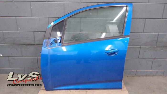 Chevrolet Spark Door 4-door, front left