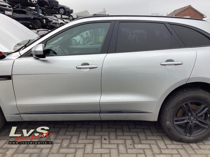 Jaguar F-Pace Portier 4Deurs links-achter