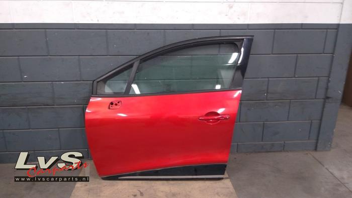 Renault Clio Door 4-door, front left