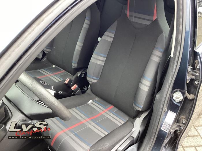 Peugeot 108 Bekleding Set (compleet)