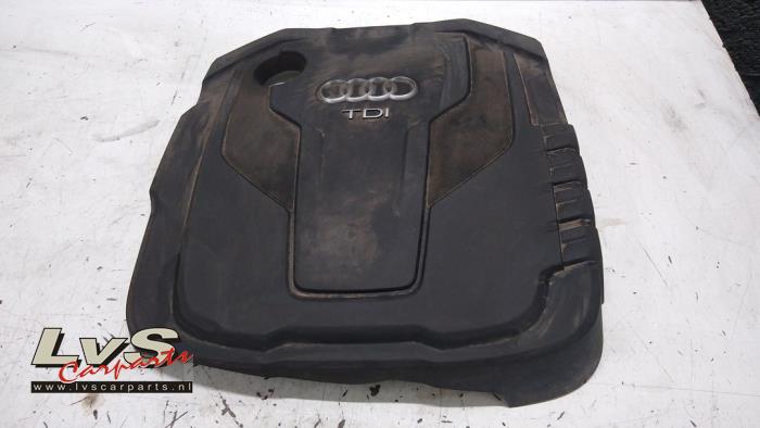 Audi A4 Couverture moteur