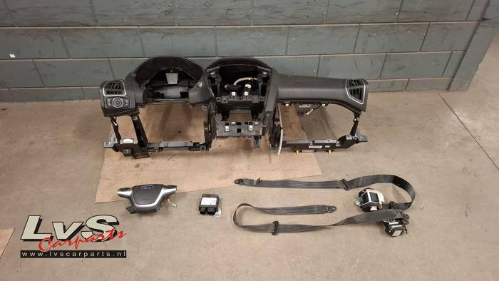 Ford Focus Airbag set + dashboard