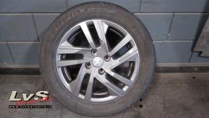 Gebruikte Velg + Band Peugeot 208 II (UB/UH/UP) 1.2 Vti 12V PureTech 75 Prijs € 75,00 Margeregeling aangeboden door LvS Carparts