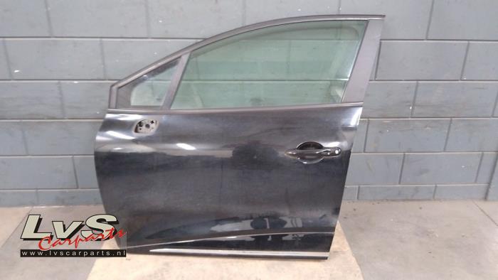 Renault Clio Door 4-door, front left