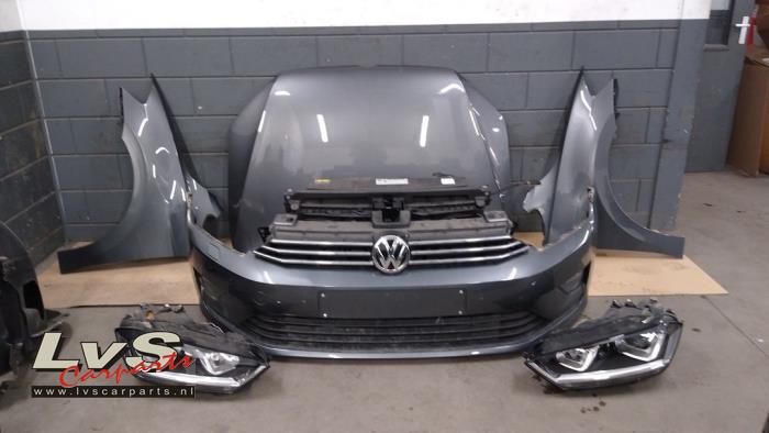 Volkswagen Golf Sportsvan Front end, complete