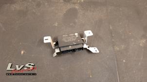 Gebruikte PDC Module Jaguar F-Pace 2.0 D 180 16V AWD Prijs € 30,00 Margeregeling aangeboden door LvS Carparts