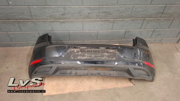 Volkswagen Golf Stoßstange hinten