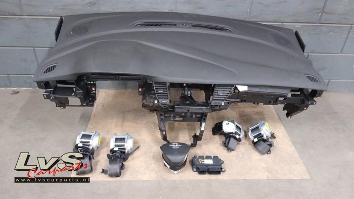 Opel Astra Airbag-Set + Armaturenbrett