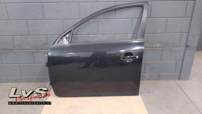 Kia Ceed Portier 4Deurs links-voor