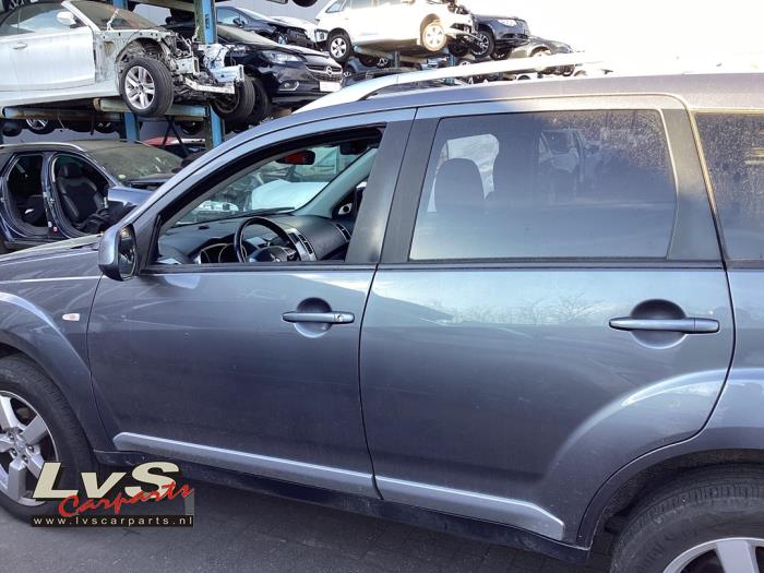 Mitsubishi Outlander Tür 4-türig links hinten