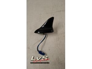 Gebruikte Antenne Opel Zafira Tourer (P12) 2.0 CDTI 16V 130 Ecotec Prijs € 40,00 Margeregeling aangeboden door LvS Carparts