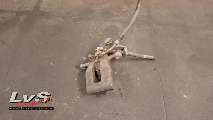 Kia Stonic Rear brake calliper, left