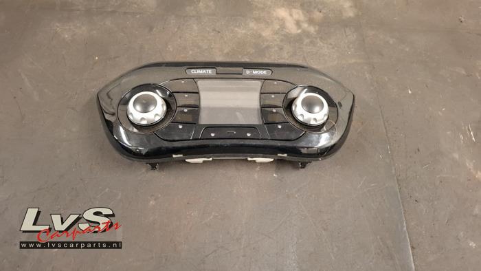 Nissan Juke Kachel Bedieningspaneel