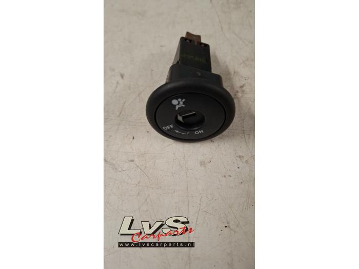 Nissan Micra Airbag Schalter