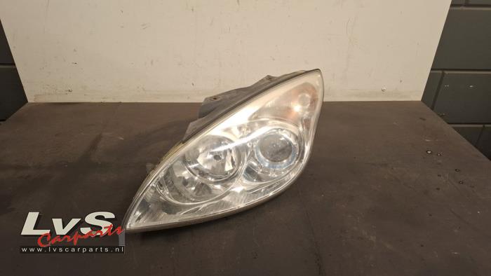 Hyundai I30 Koplamp links