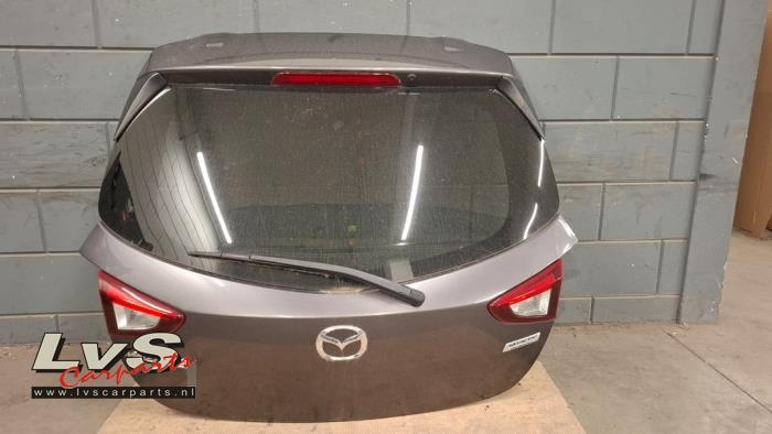 Mazda 2. Achterklep