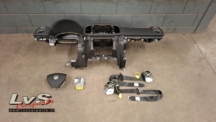 Volkswagen Tiguan Airbag set + dashboard