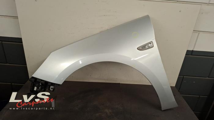 Opel Astra Kotflügel links vorne