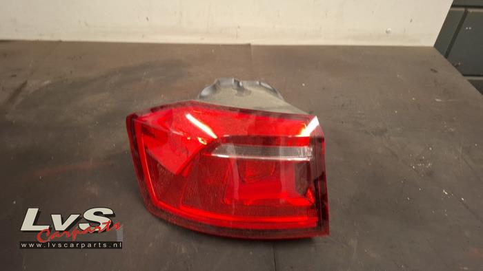 Volkswagen Golf Sportsvan Achterlicht links