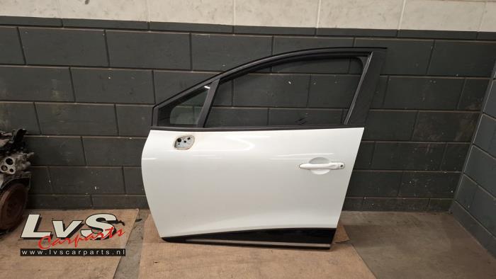 Renault Clio Door 4-door, front left